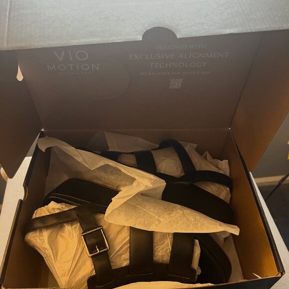 Vionic Delano Platform Wedge Sandals – Black Leather, Size 12 (New in Box) - Picture 7 of 8